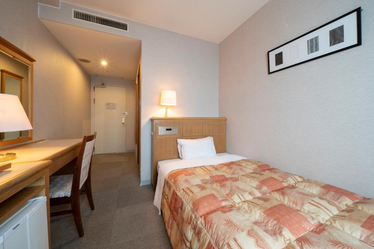 Hotel Econo Komatsu Komatsu  Zewnętrze zdjęcie